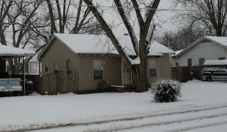 While it looks nothing like this snowy scene from 2008, it's remarkably (and bitterly) colder. It's official. I hate winter,