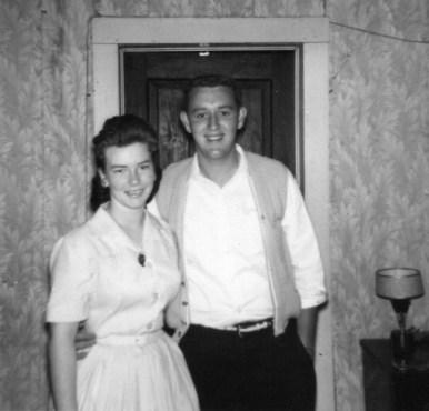 What's odd here isn't that Mama and Daddy are so skinny, it's that Daddy's wearing a vest.