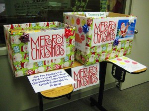 Whether it's time, money, food, clothes, toys or other things, someone will appreciate what you have to give. Image found on Flower Shop Network.